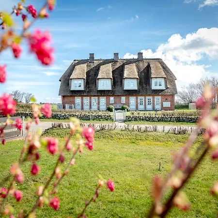 Watthues Aparthotel Morsum (Sylt)